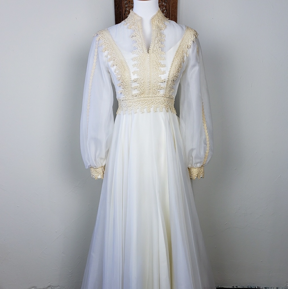 Vintage 70s Boho Wedding Dress